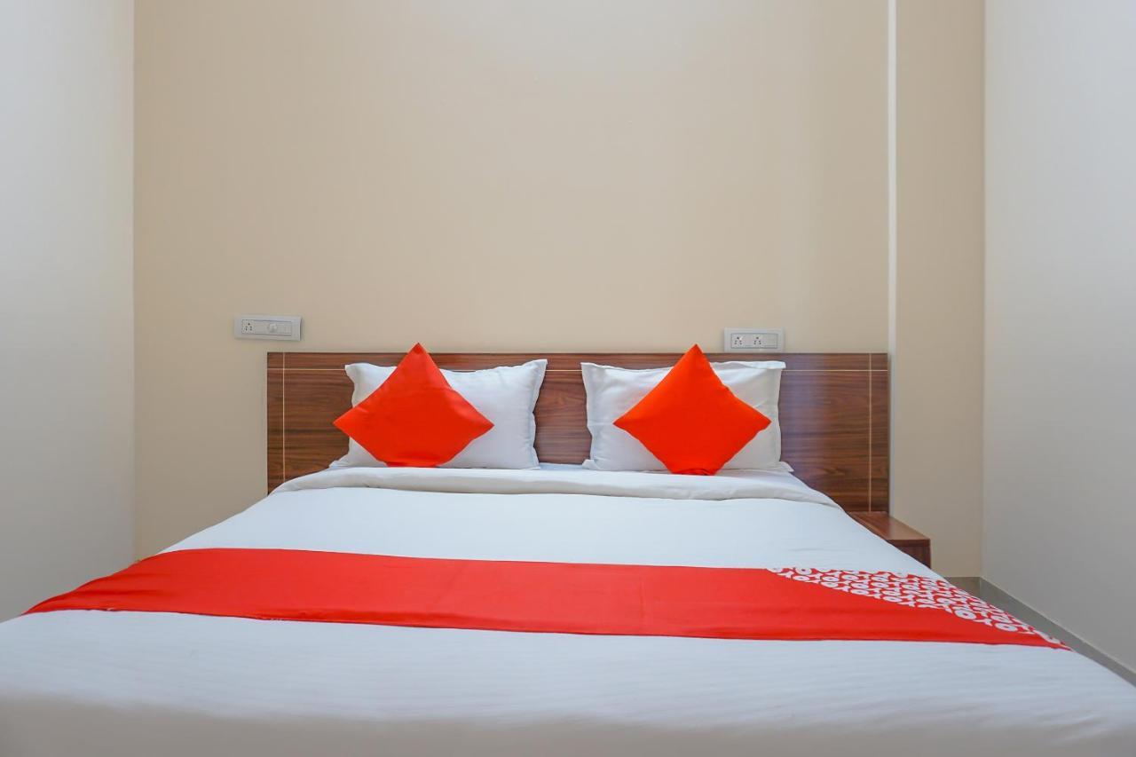 Oyo 81616 Omkar Executive Vagholi Екстериор снимка