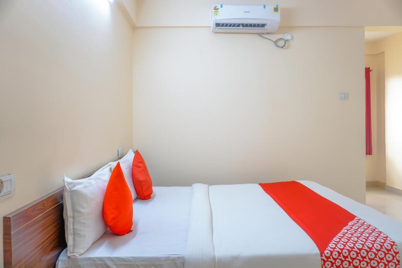 Oyo 81616 Omkar Executive Vagholi Екстериор снимка
